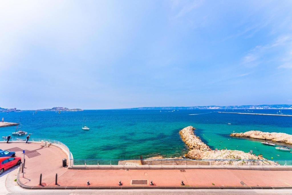 Appartement Sur La Corniche Kennedy Face A La Mer Marseille Exterior photo
